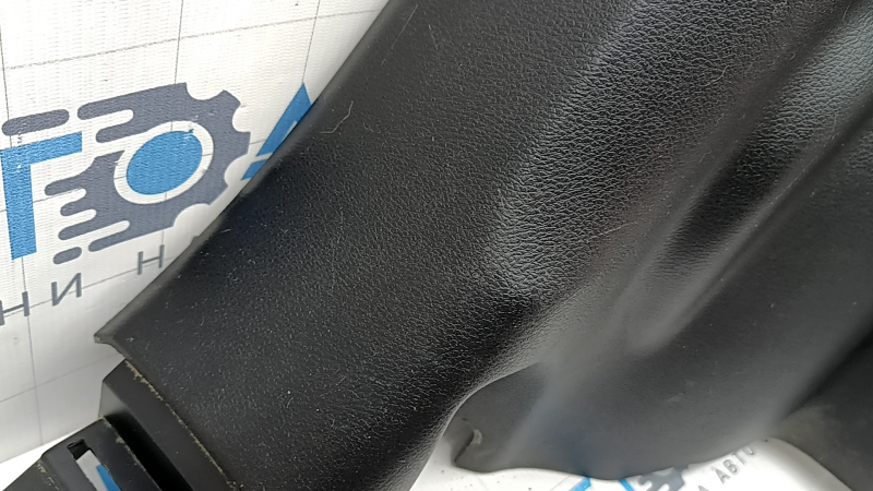 Right arch trim Jeep Cherokee KL 19-23 black, felt, under the electrical cover, scratches, whitened plastic, needs cleaning