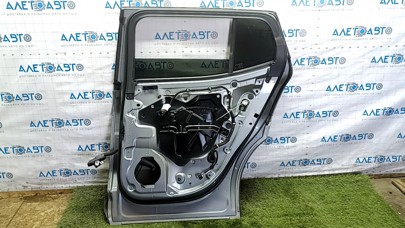 Door assembly rear right Chevrolet Equinox EV 24-26 graphite GXD