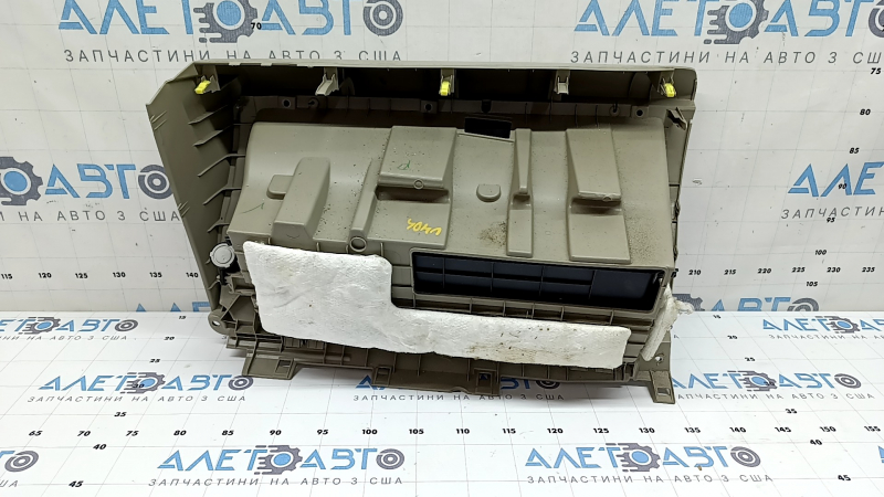 Glove compartment, glove box Toyota Camry v40 07-11 beige, scratches