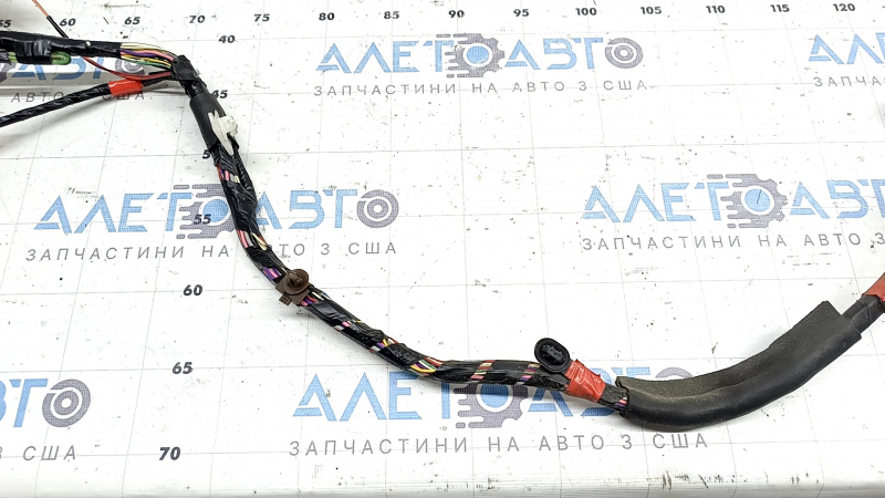 Wiring for the front left door of a Toyota Camry v40 07-11 for keyless entry