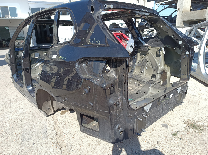 Quarter wing rear left BMW X5 G05 19-26 on the body, black