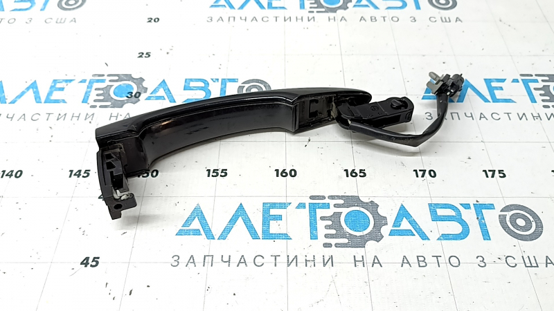 Nissan Rogue 21-26 keyless outer front right door handle