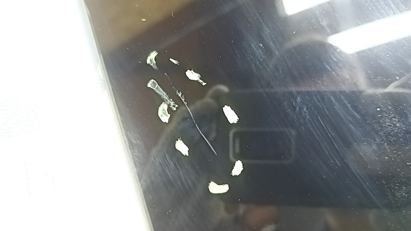Rear glass of the tailgate of Chevrolet Equinox EV 24-26 with heating, scratches