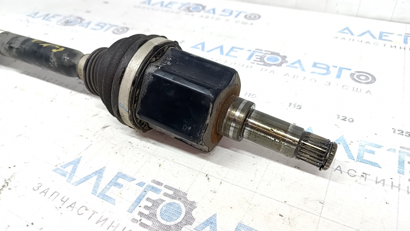Front right half shaft drive Alfa Romeo Giulia 17-21 AWD inner CV joint play