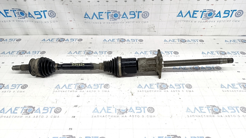 Front left drive axle shaft Alfa Romeo Giulia 17-21 AWD complete, inner CV joint play
