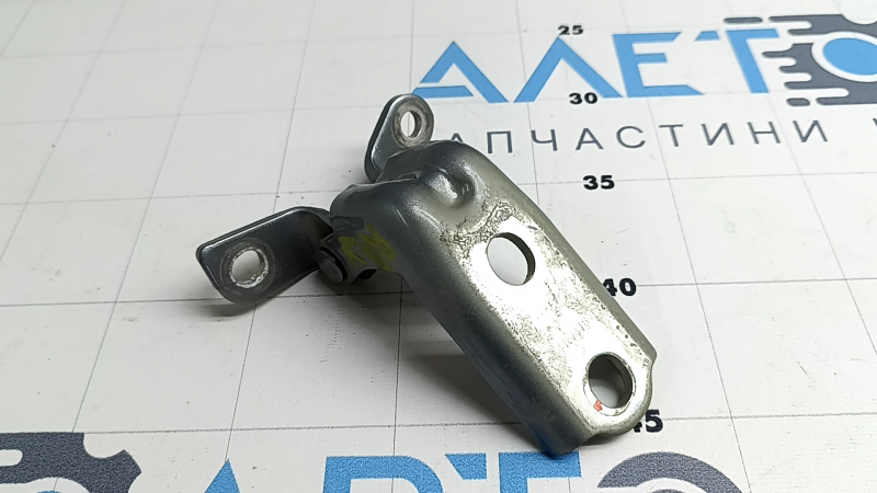 Lower rear right door hinge Chevrolet Equinox EV 24-26