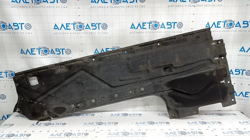 Left underbody protection for Alfa Romeo Giulia 17-20 AWD, tears, missing fragment