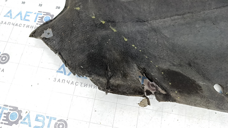 Left underbody protection for Alfa Romeo Giulia 17-20 AWD, tears, missing fragment