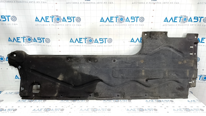 Right underbody protection for Alfa Romeo Giulia 17-20 AWD, missing fragment