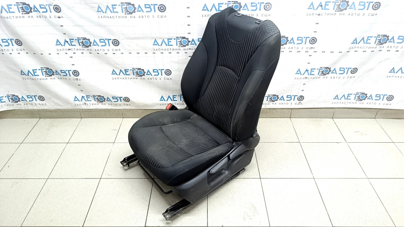 Driver's seat for Toyota Prius 50 Prime 17-19 without airbag, mechanical, heated, black fabric, worn, dry cleanable, creases