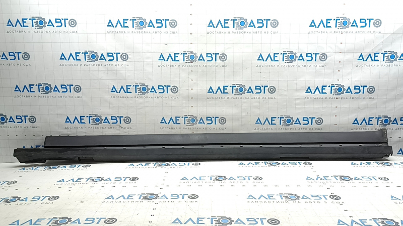 Left threshold Chevrolet Equinox EV 24-26 structure, cracks in fasteners