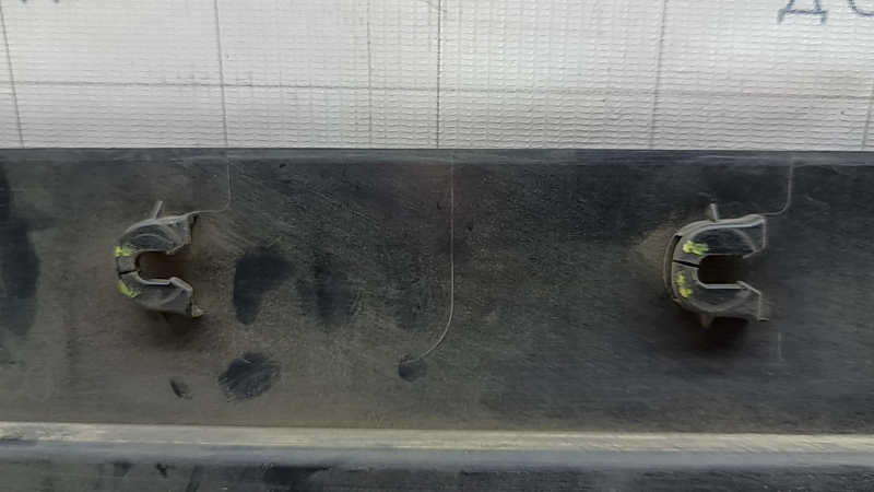 Left threshold Chevrolet Equinox EV 24-26 structure, cracks in fasteners