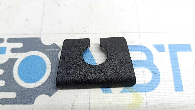 Chevrolet Equinox EV 24-26 lower left center pillar trim cap black