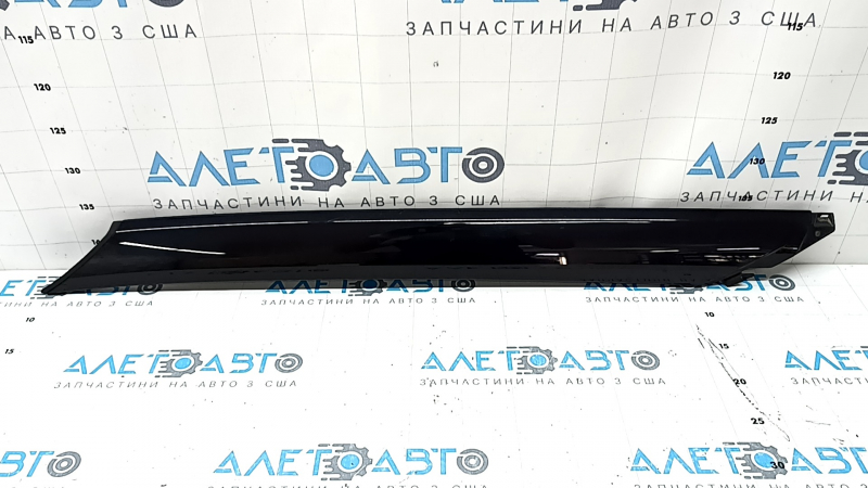 Right front pillar molding Nissan Rogue 21-26, gloss black, dried out seal, worn