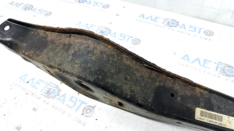 Lower arm under spring rear right VW Passat b8 16-19 USA rusty, cracked silent