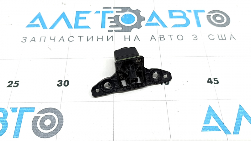 Nissan Rogue 21-23 front view camera for 360, sand