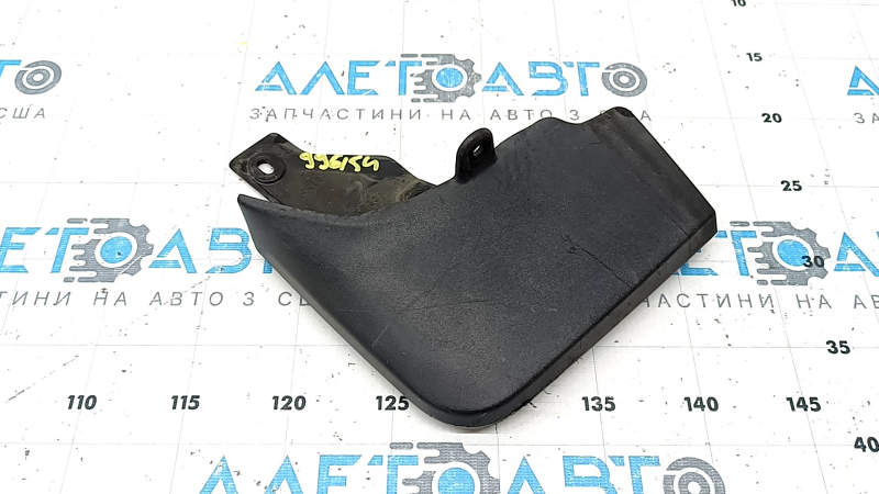 Front left mudguard Nissan Rogue 21-26 scratches
