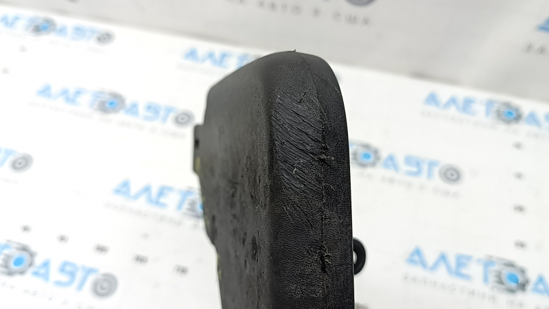 Front left mudguard Nissan Rogue 21-26 scratches
