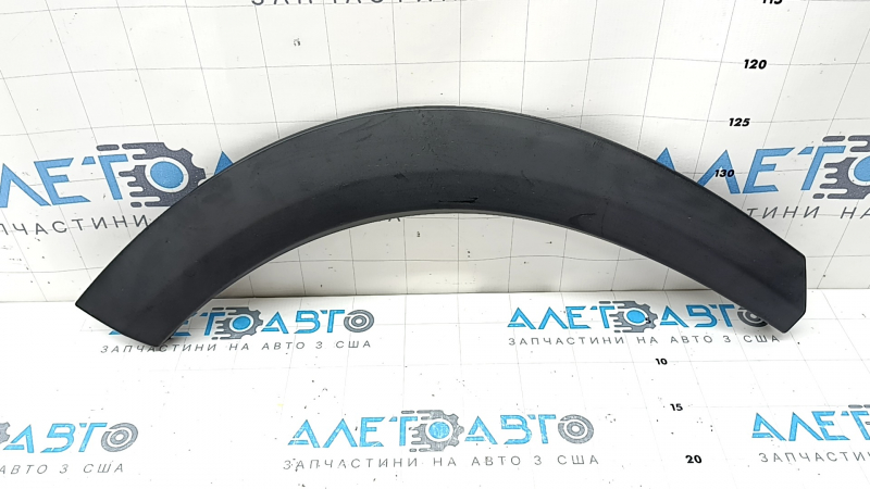 Lower rear right door arch trim Nissan Rogue 21-26 structure, scratches, crack in fastening, dented guide