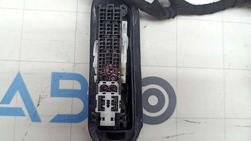 Chevrolet Equinox EV 24-26 front right door wiring