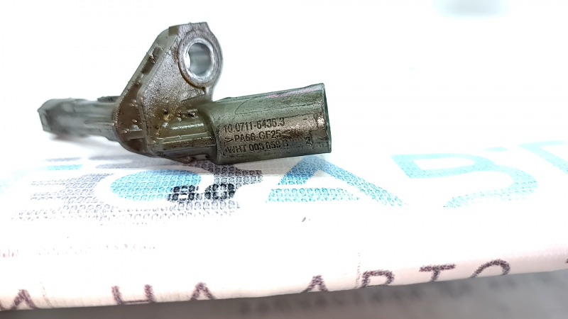 ABS sensor rear left VW Passat b8 16-19 USA