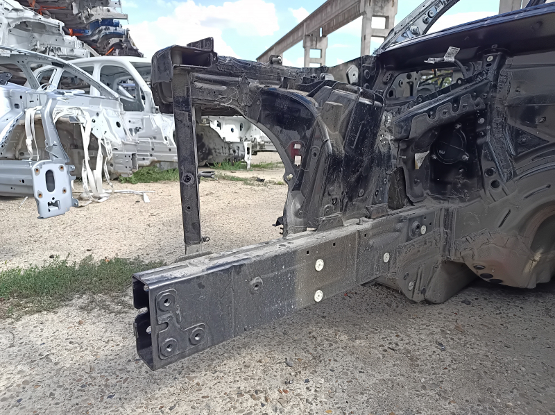 Front right quarter panel BMW X7 G07 19-26 on the body, black