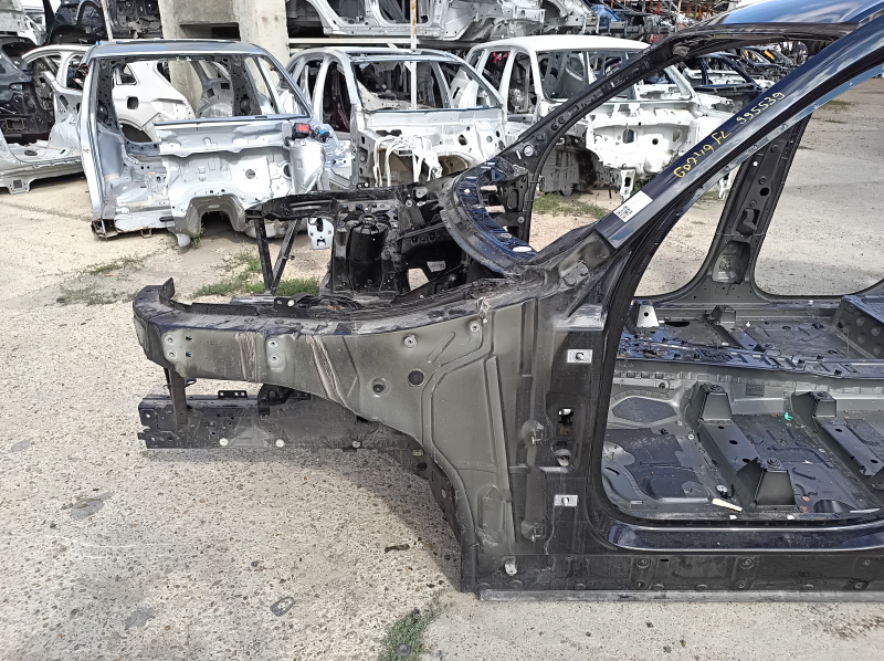 Front left quarter panel BMW X7 G07 19-26 on the body, black