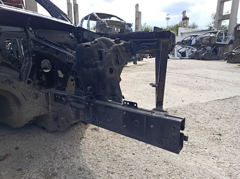 Front left quarter panel BMW X7 G07 19-26 on the body, black