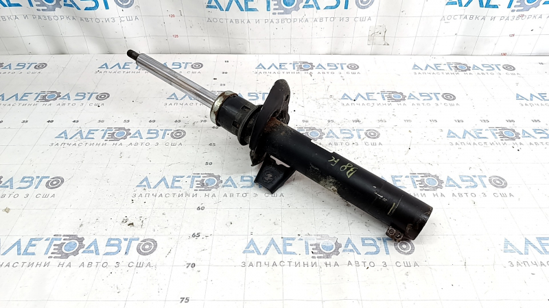 Front left shock absorber VW Passat b8 16-19 USA