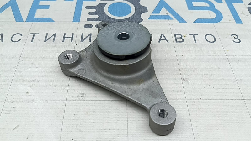 Lower air conditioning compressor bracket Chevrolet Equinox EV 24-26