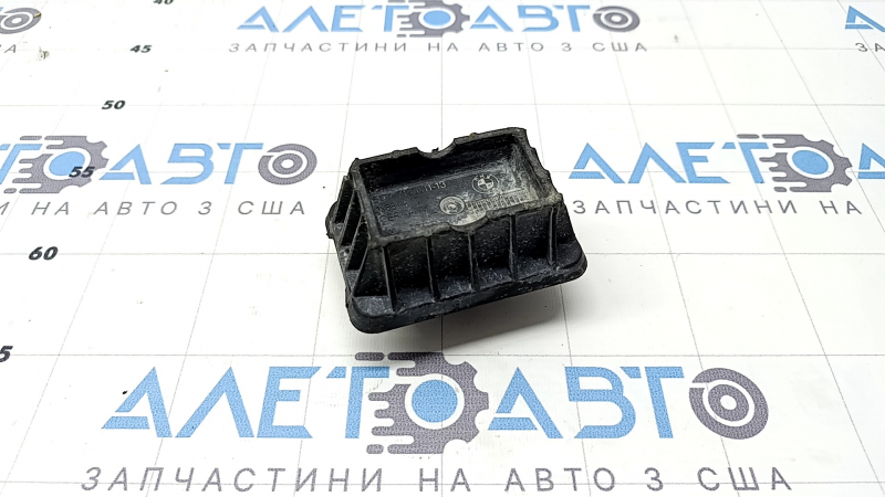 Front left jack BMW X7 G07 19-26