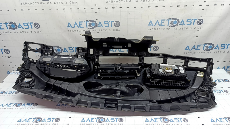 Torpedo front panel with AIRBAG Audi A4 B9 17-25 black, without projection, scratches