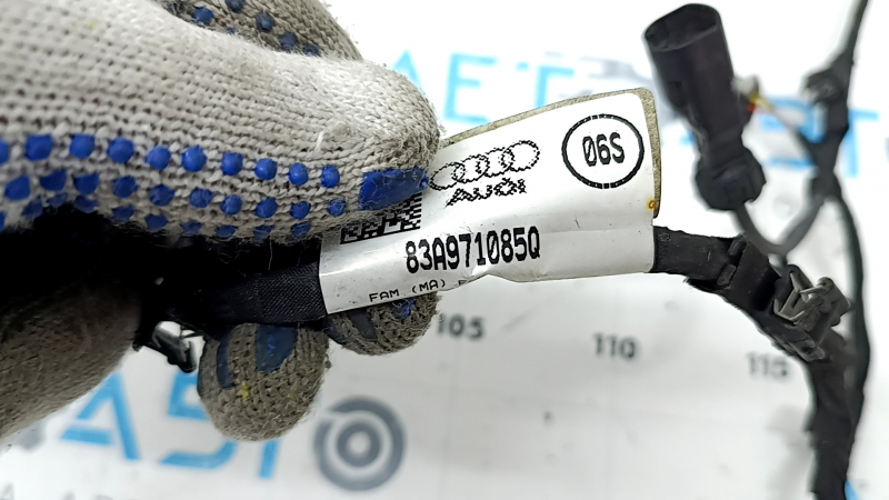 Wiring for the front bumper of the Audi Q3 83A 20-23 for parking sensors, radar and camera