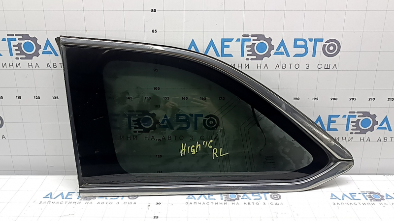 Rear left fixed window glass Toyota Highlander 14-19 chrome, tinted, antenna, scratches