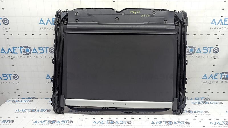 Audi A3 8V 15-20 sunroof mechanism with black curtain and motor, scratches
