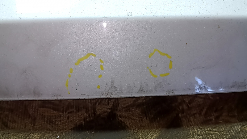 Tesla Model Y 20-25 white PPSW trunk door, bare, chips, scratches, dented