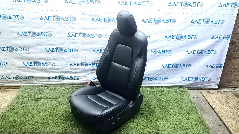 Tesla Model Y 20-25 driver's seat with airbag, electric, black leather, heated, scratches