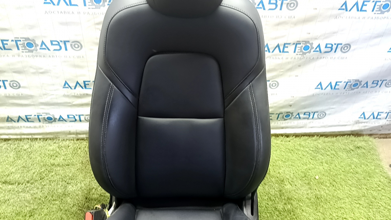 Tesla Model Y 20-25 driver's seat with airbag, electric, black leather, heated, scratches