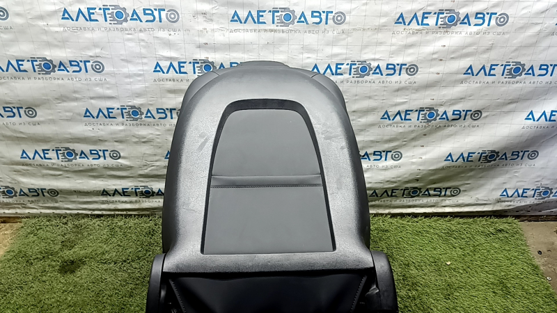 Passenger seat Tesla Model Y 20-25 with airbag, electric, black leather, heated, scratches