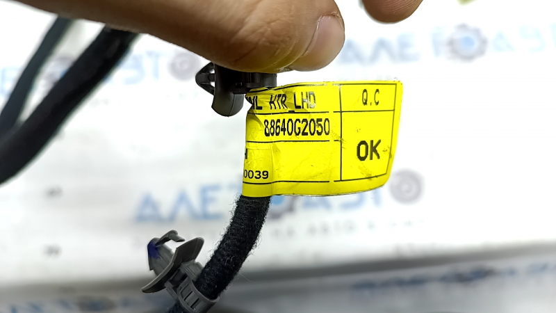 Wiring for the passenger seat of Hyundai Ioniq 17-19 for mechanics, heating