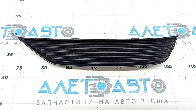 Left rear bumper plug Audi Q3 83A 19-23 upper, S-Line, structure, broken mount