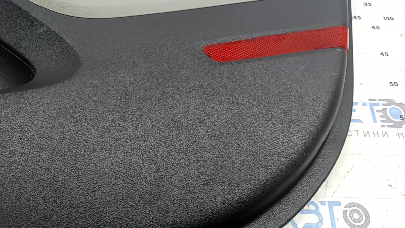 Door trim, front right card, Hyundai Ioniq 17-19, black with beige, with armrest, beige leather, for tweeter, for Infinity acoustics, worn, for dry cleaning, dent