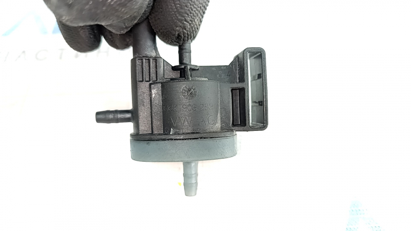 Intake solenoid valve Audi A4 B9 21-25 MHEV