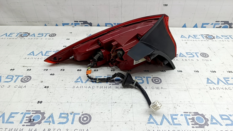 Right outer wing light Hyundai Ioniq 17-19 LED, with cover, scratches