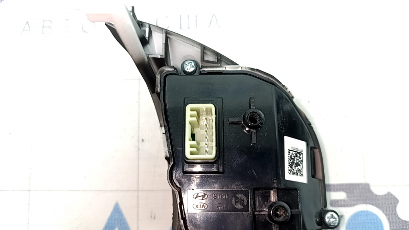 Left steering wheel controls for Hyundai Ioniq 17-19