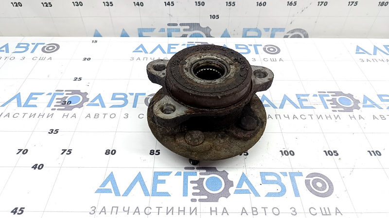 Front right hub Toyota Prius 50 Prime 16-22 rusty