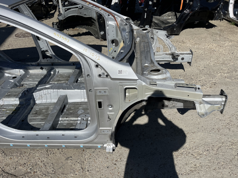 Front right quarter panel Hyundai Ioniq 17-22 HEV, PHEV on the body, silver
