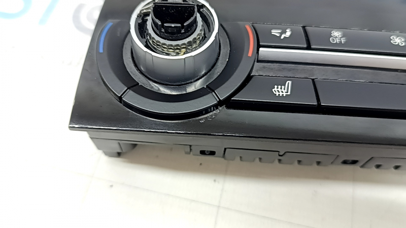 Rear climate control BMW X5 F15 14-18 with heating 2 rows, no AUTO button, air