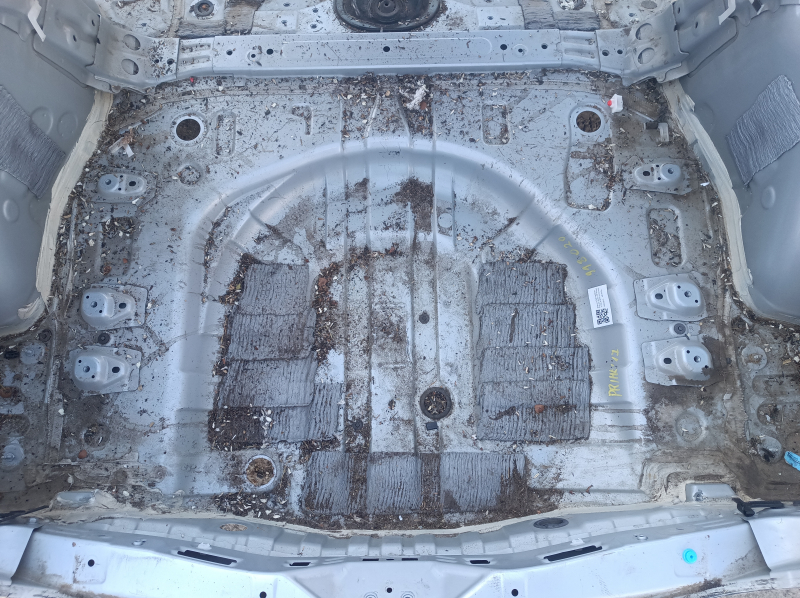 Toyota Prius 50 Prime 17-22 FWD trunk trough on the body