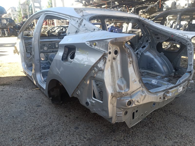 Quarter wing rear left Toyota Prius 50 16-18 without BSM silver, on the body, pokes